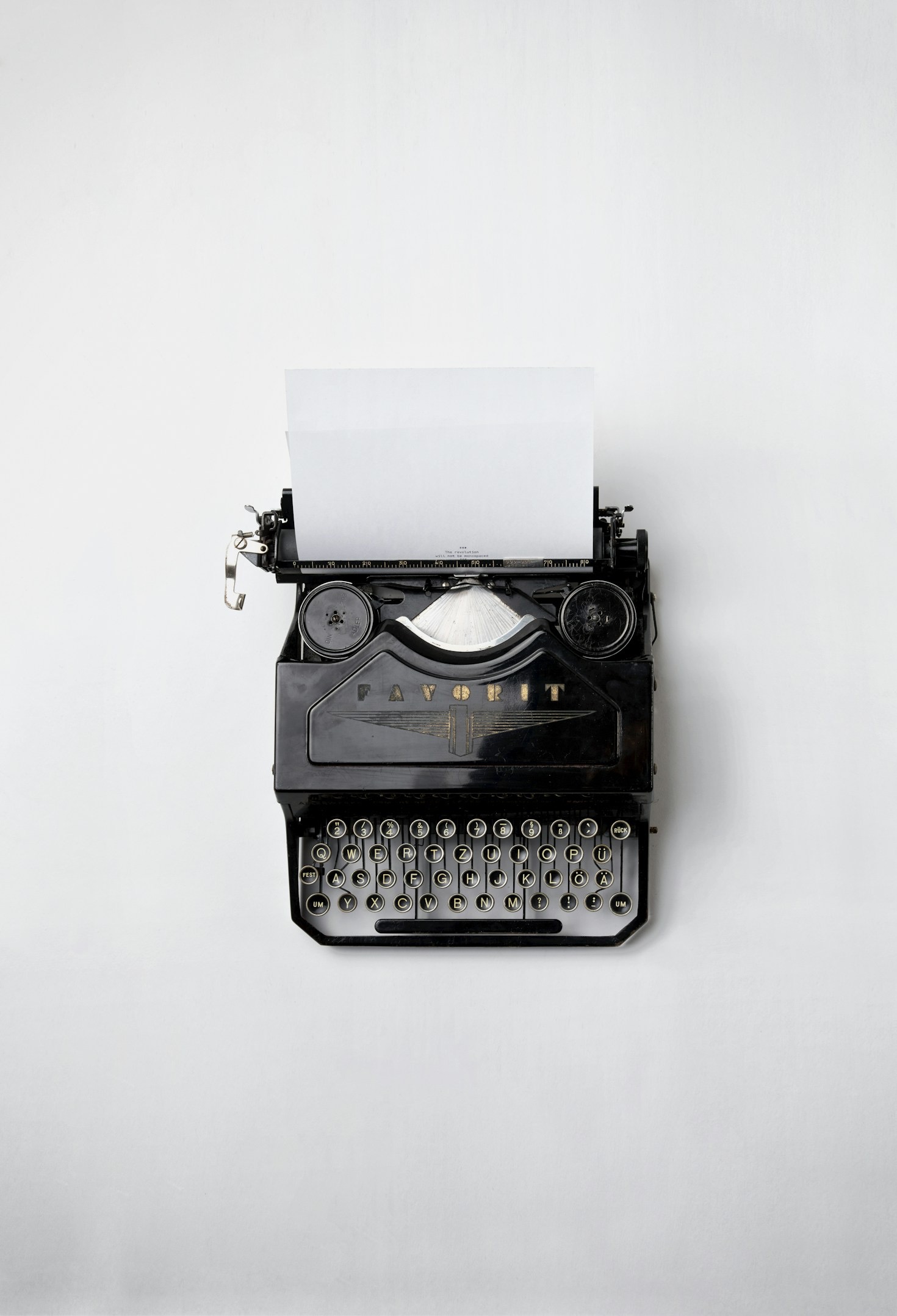 Tips for Combining Artistry in Writing and Photography